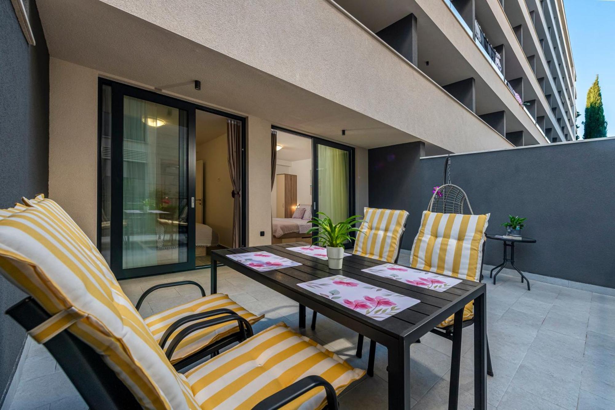 Lupo Gravosa Free Parking Apartment Дубровник Екстериор снимка