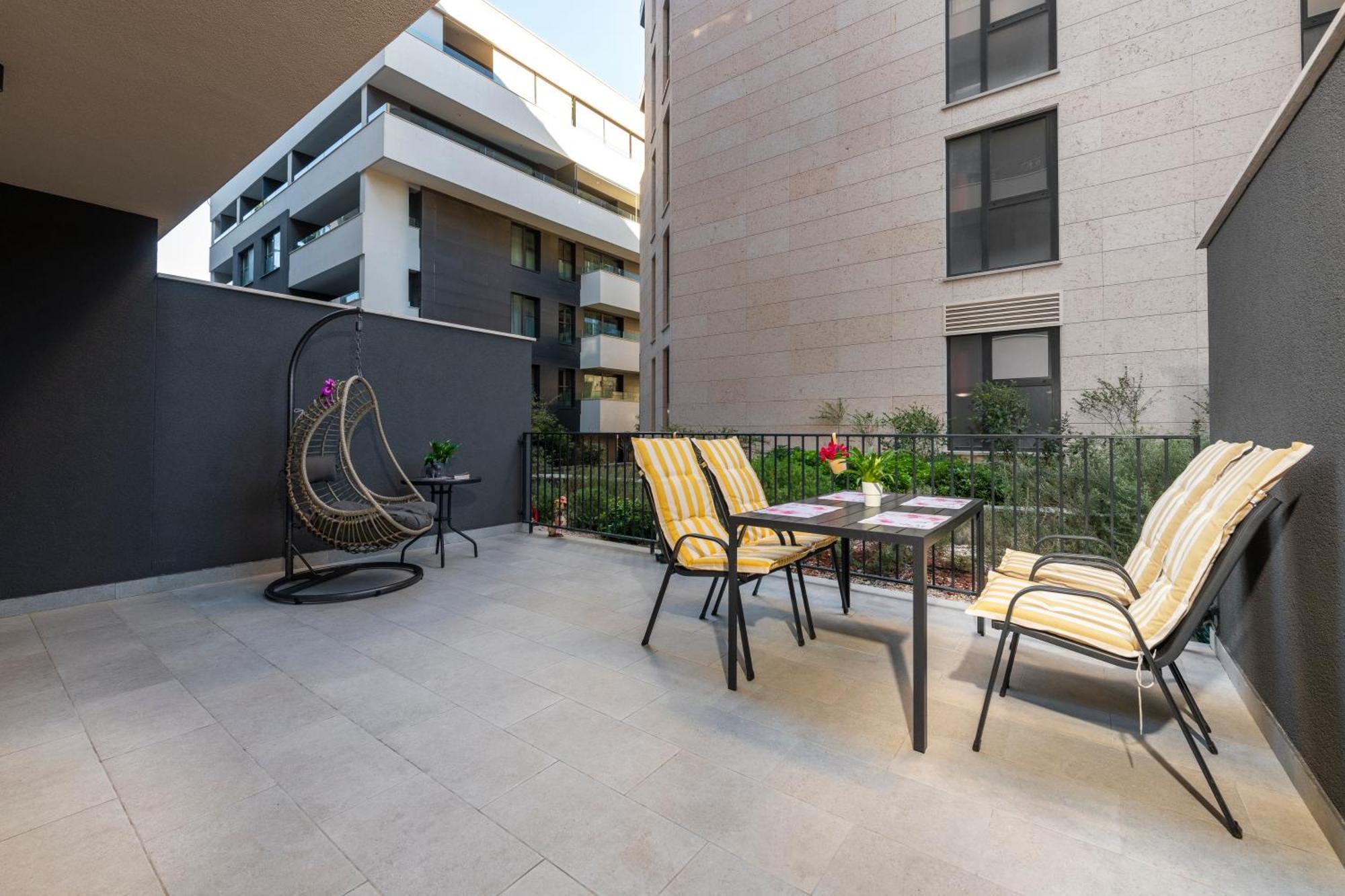 Lupo Gravosa Free Parking Apartment Дубровник Екстериор снимка