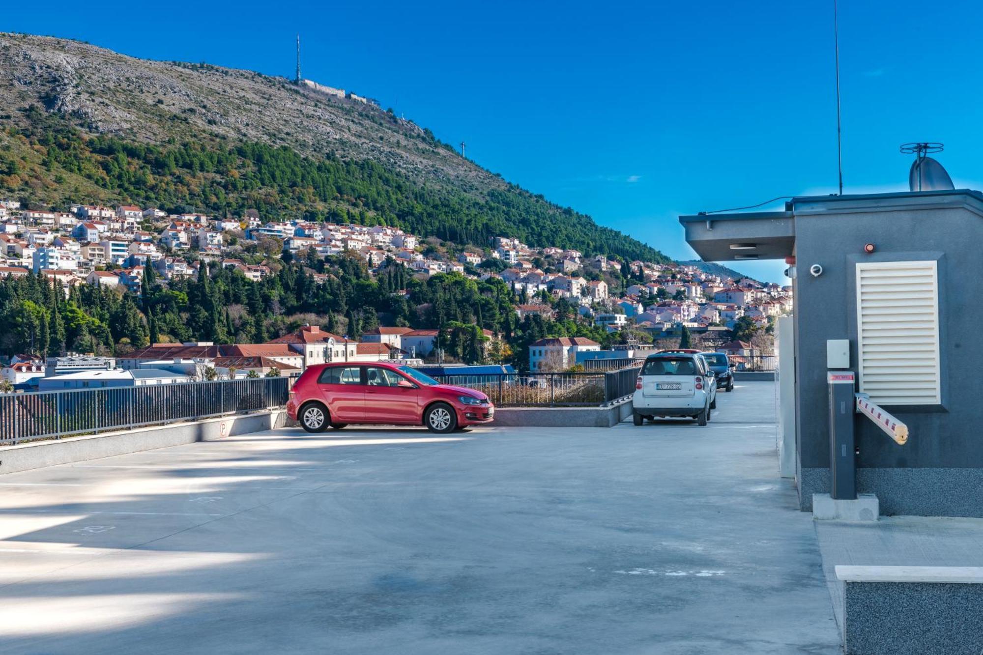 Lupo Gravosa Free Parking Apartment Дубровник Екстериор снимка